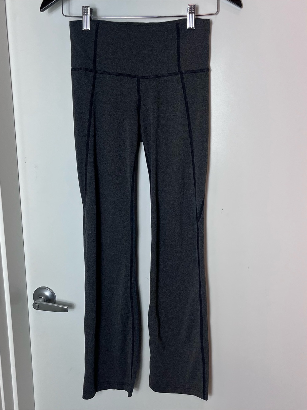 Athleta Heather Gray Powervita Straight Leg Pant Yoga Low Rise Legging‎ Size XS